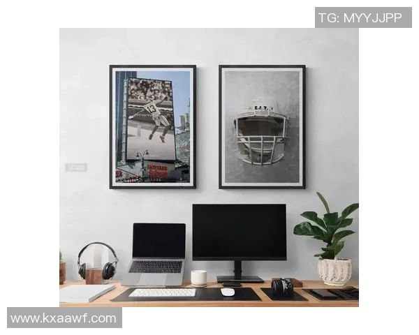 足球明星装饰画精选图片展示打造个性化运动空间